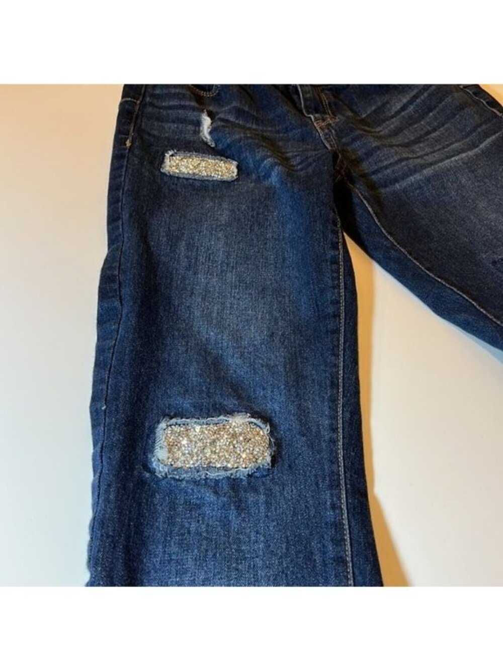 Juicy Couture skinny jeans Y2K Dark wash distressed glittery patches Size 6 - Picture 9 of 16